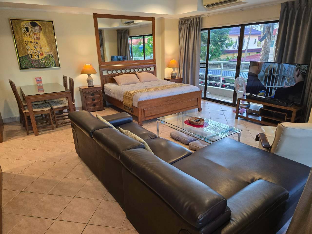 LINE_ALBUM_2-73 update 1926_260901_3