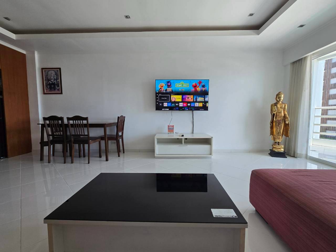 LINE_ALBUM_20-736 update new TV 4826_260803_5