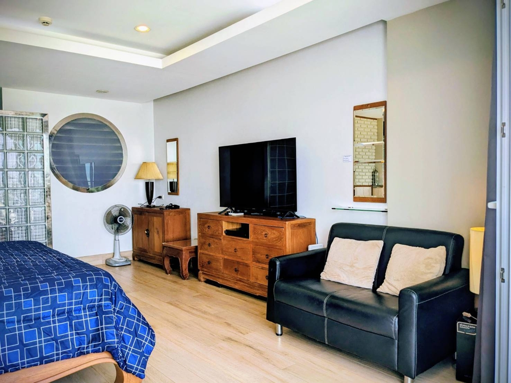 ViewTalay6-room-19-725-02